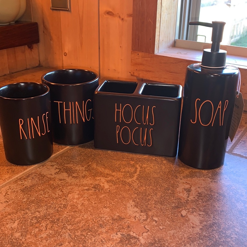 Rae Dunn Halloween Bathroom Set- 4 pcs